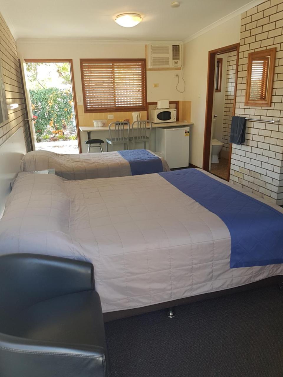 Emerald Tower Motor Inn 외부 사진